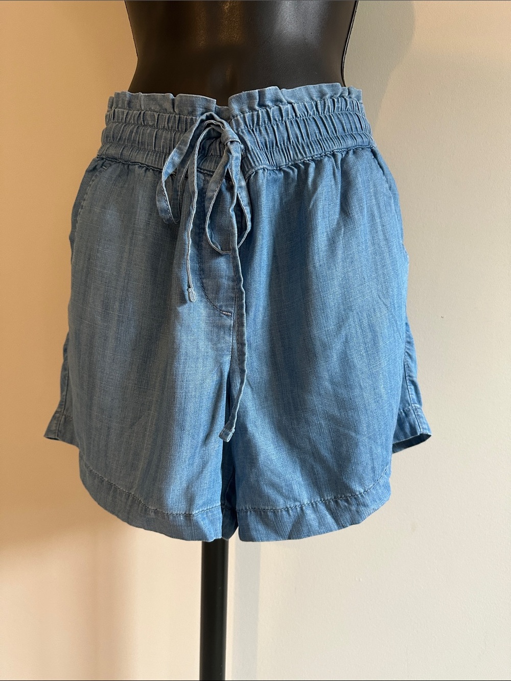 🩵 LOFT Light Blue High Waist Drawstring Women's Shorts